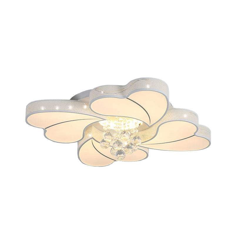 Lampe à encastrer contemporaine en acrylique en forme de cœur : LED blanche à 4 têtes avec gouttelettes en cristal