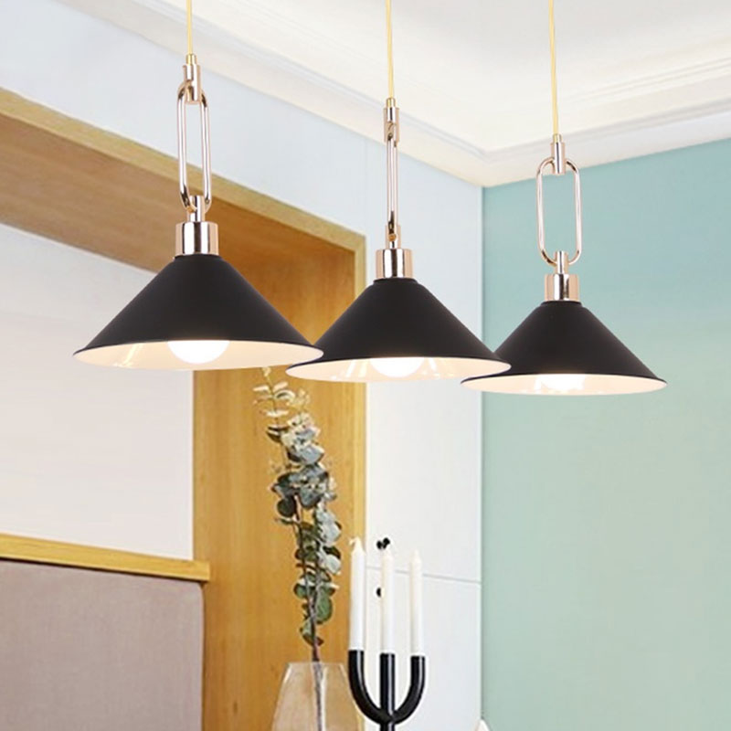 Suspension nordique à abat-jour conique - Lampe suspendue en métal noir/blanc (1 ampoule) pour table