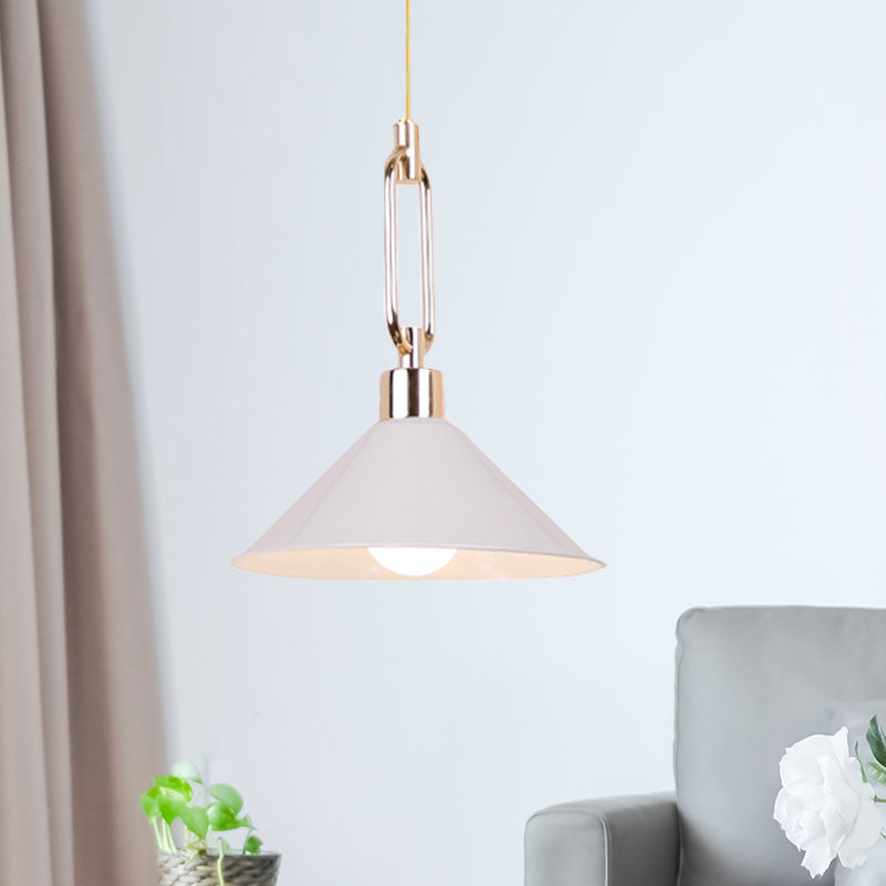 Suspension nordique à abat-jour conique - Lampe suspendue en métal noir/blanc (1 ampoule) pour table