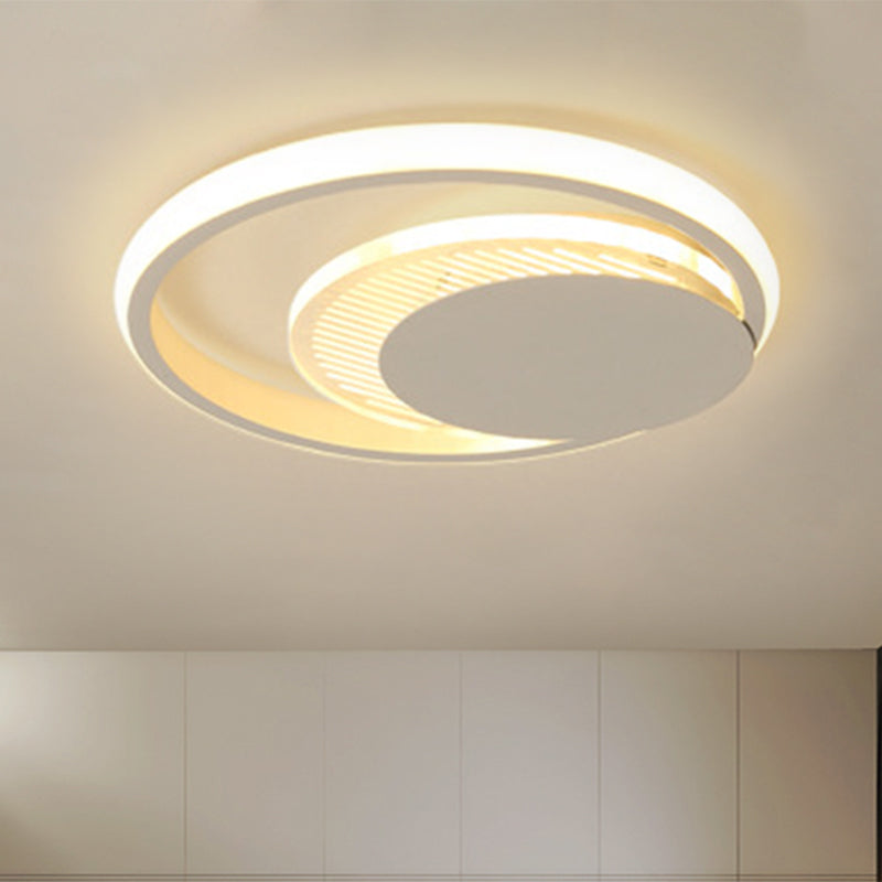 Modern Metal Circle Flush Ceiling Light in White/Black Finish - LED Flushmount Lamp with White/Warm Light