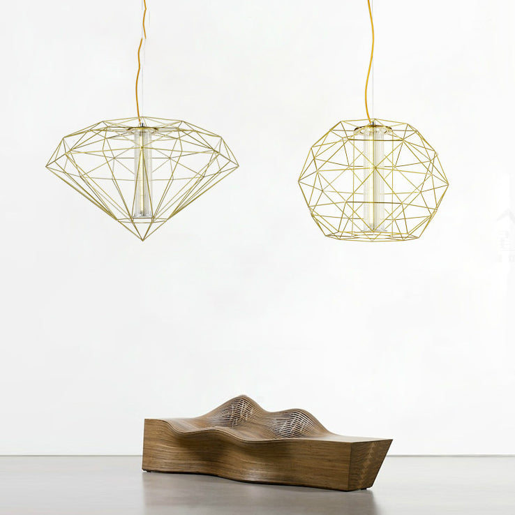 Suspension contemporaine en forme de cage métallique avec abat-jour en verre - Chrome/or - Éclairage de salle à manger
