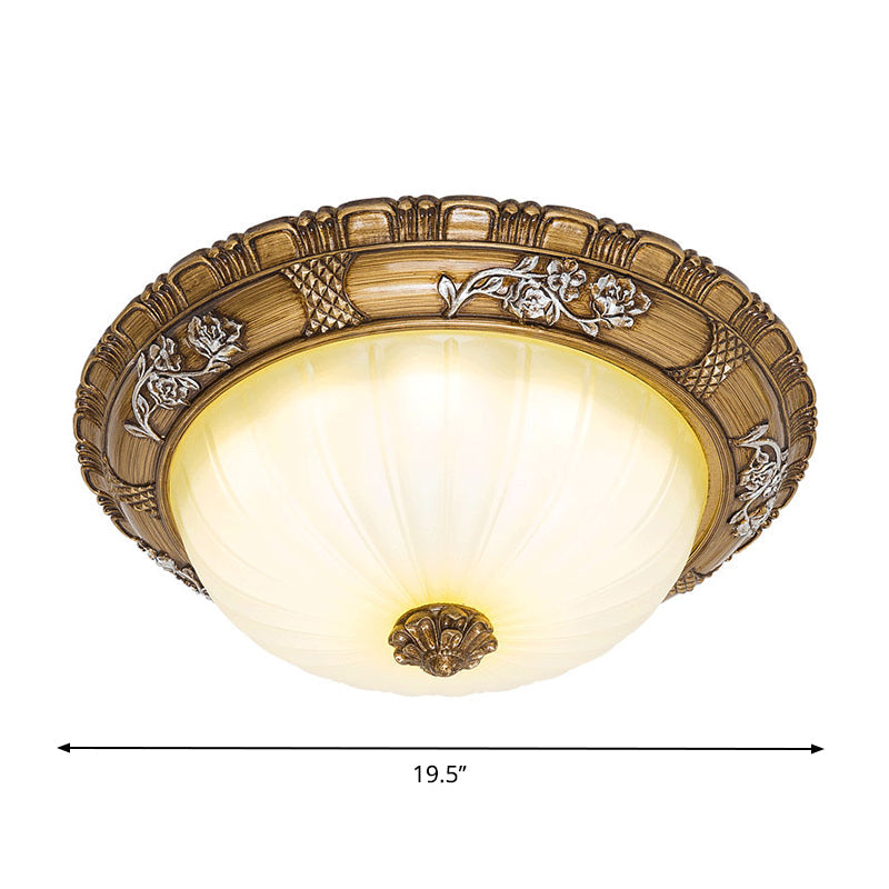 Plafonnier LED traditionnel pour chambre à coucher en marron avec abat-jour en verre brun clair - Disponible en largeurs de 14"/16"/19,5"