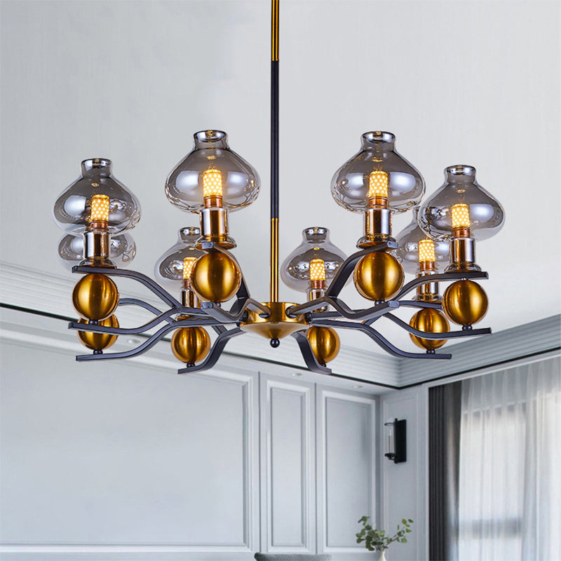 Lustre suspendu en verre gris fumé : forme de pot simple, éclairage vers le bas à 6/8 ampoules pour le salon, bras incurvé noir et doré