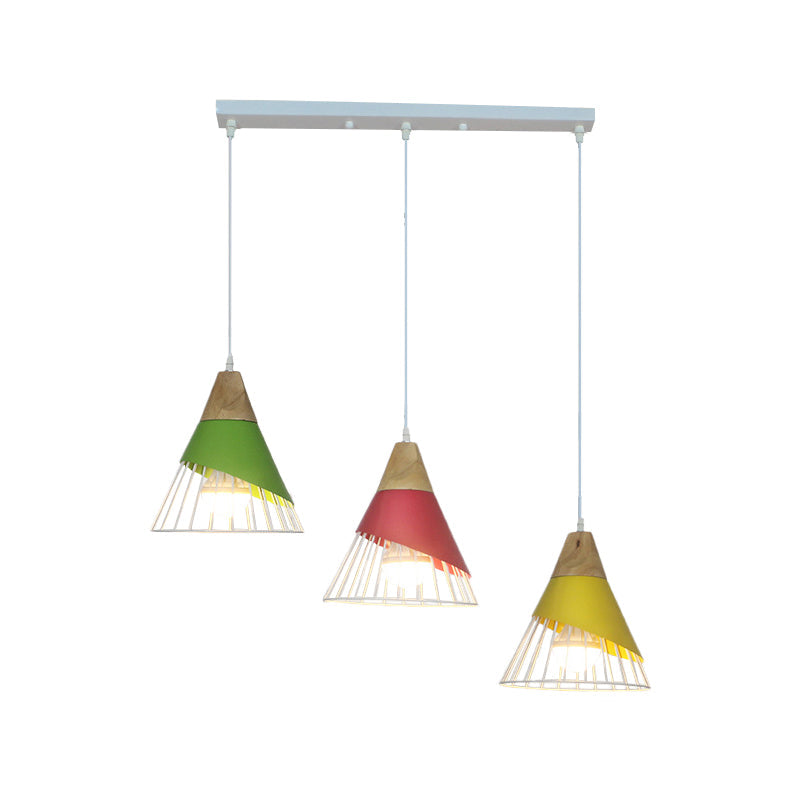 Lampe suspendue industrielle en métal à 3 têtes avec design conique noir/vert pour plafond de salon