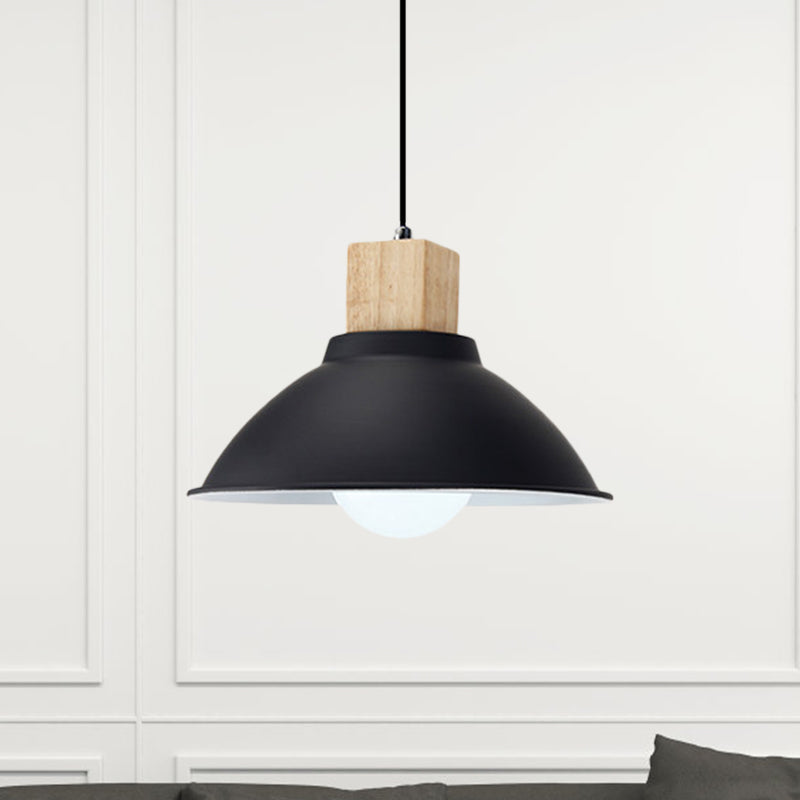 Plafonnier suspendu contemporain en métal et bois noir