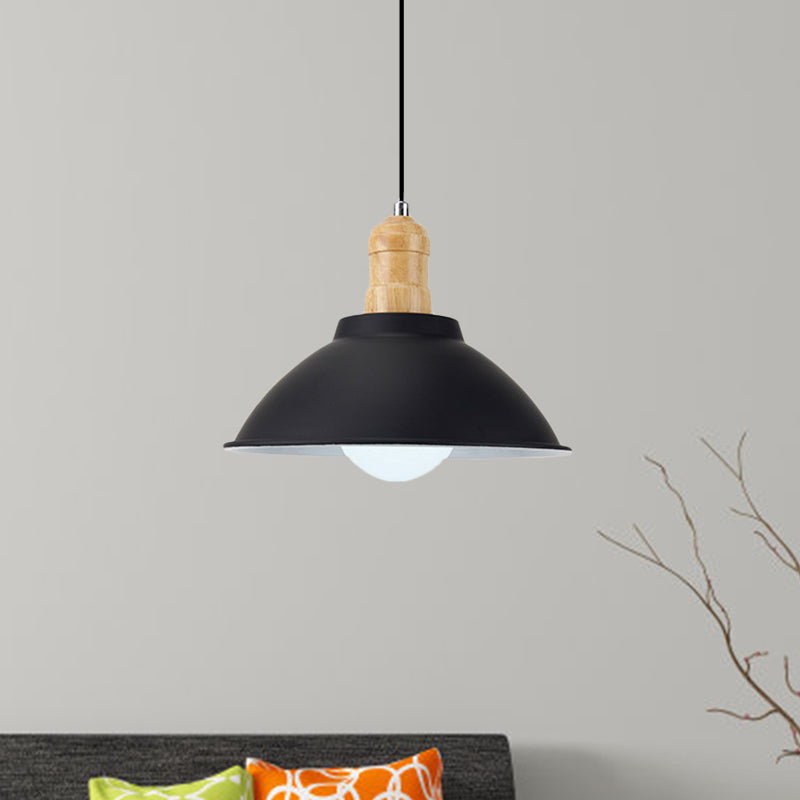 Plafonnier suspendu contemporain en métal et bois noir