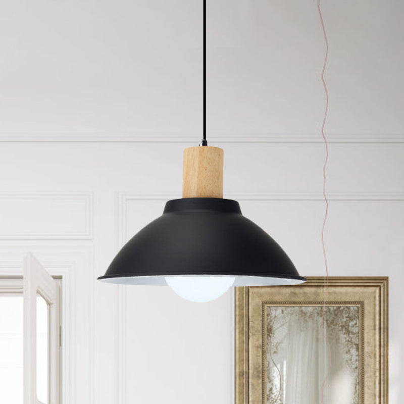 Plafonnier suspendu contemporain en métal et bois noir