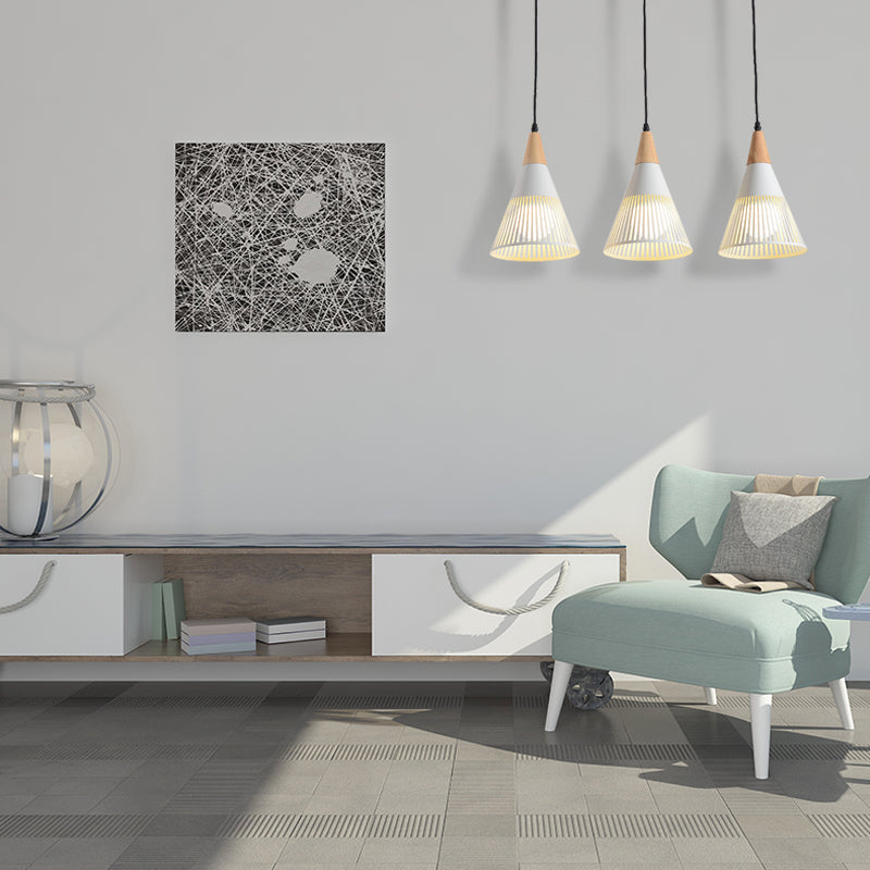 Plafonnier Nordic Cone - Suspension à 3 têtes en métal et bois avec cadre en fil de fer, auvent linéaire/rond - Noir/blanc