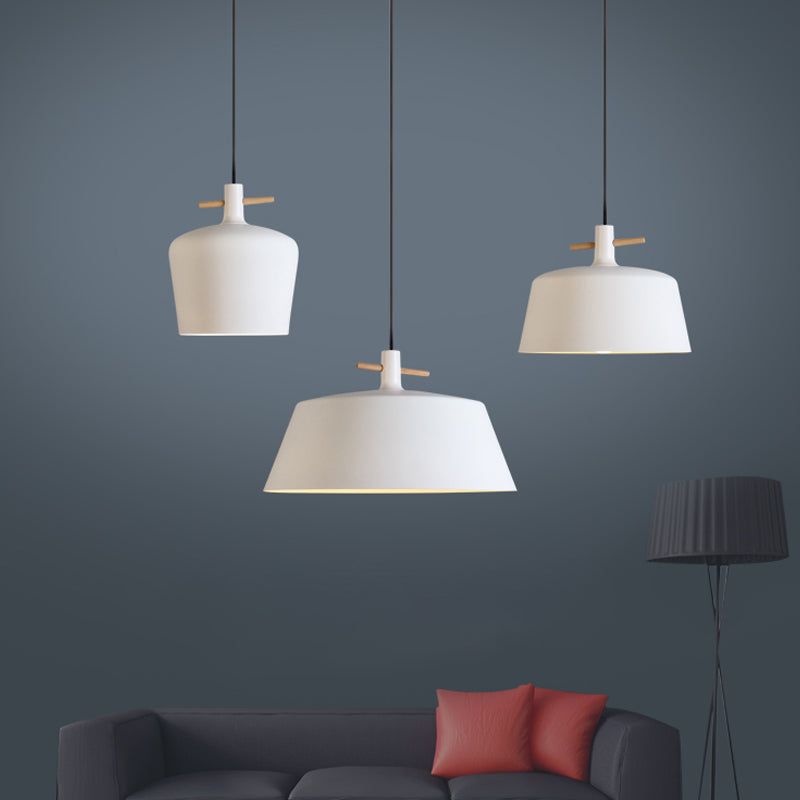 Contemporary Metal Pendant Lamp with Shade - Stylish Dining Room Hanging Light Fixture in Black/White