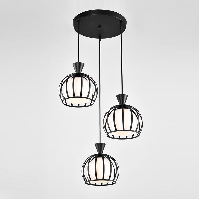 Suspension en forme de dôme en métal rétro avec abat-jour en verre laiteux - Luminaire suspendu d'intérieur à 3 ampoules en noir/blanc