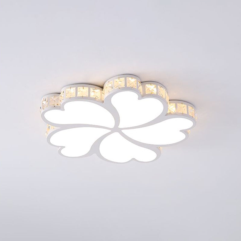 Nordic Clover Crystal Flush Mount Ceiling Light - Black/White/Gold LED Illumination for Bedroom