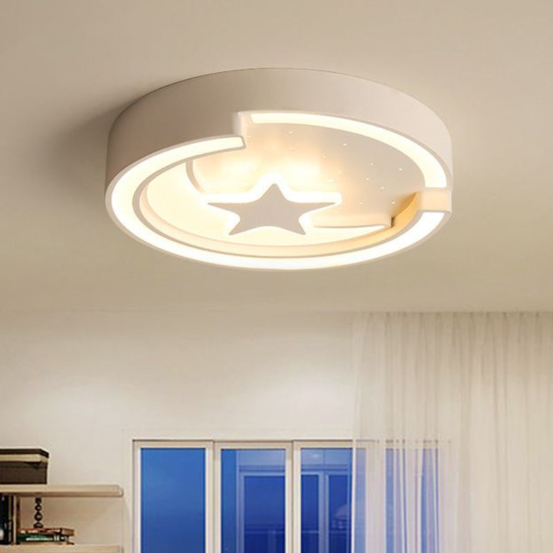 Contemporary Star Metal LED Flushmount Ceiling Light in White - 16"/19.5" Diameter