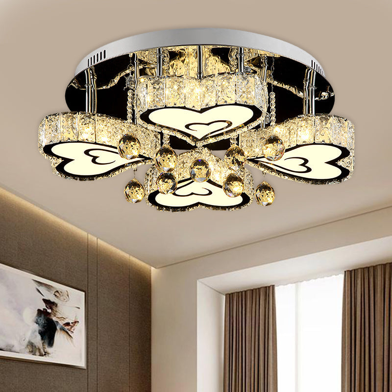 Plafonnier contemporain Loving Heart : lampe encastrée en cristal à LED avec finition chromée
