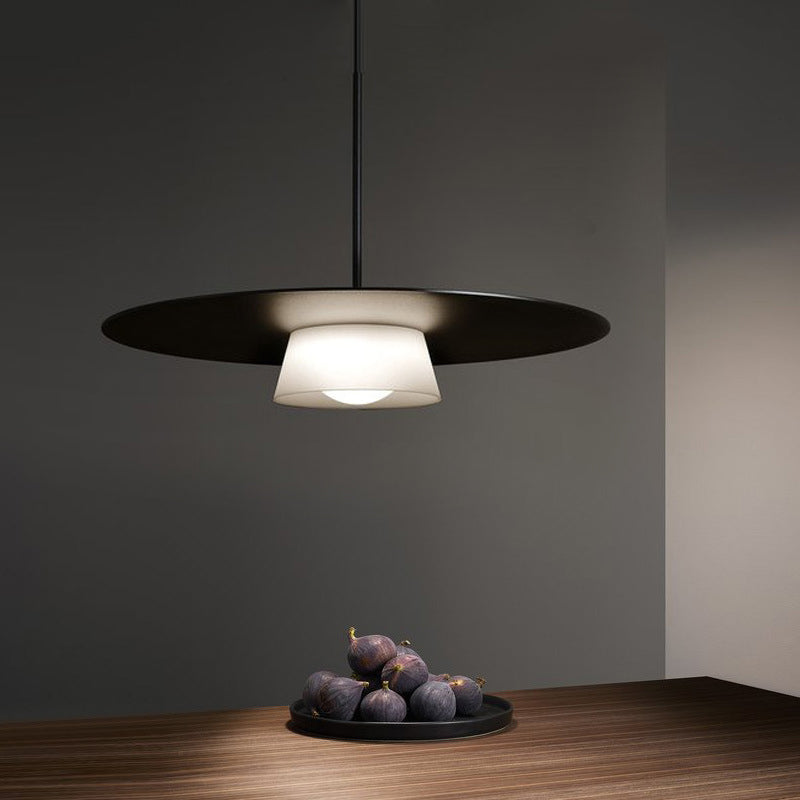 Minimalist Black and White Pendant Ceiling Light - Wide-Brim Hat Design, Iron Construction, 1-Bulb Suspension Lamp for Dining Table