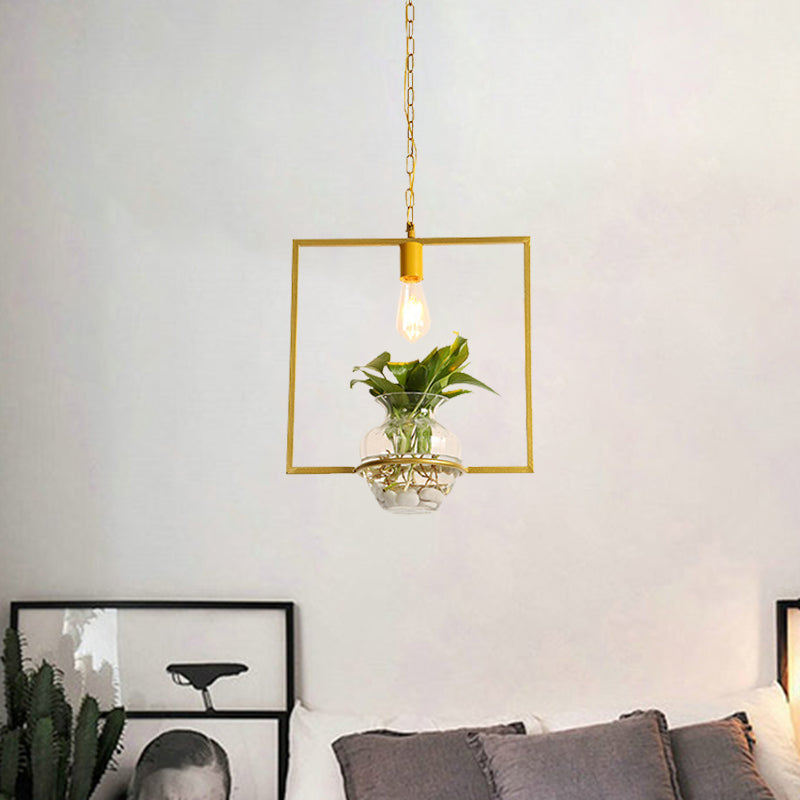 Suspension Vintage Dorée avec 1 Ampoule et Plante en Pot pour Salon