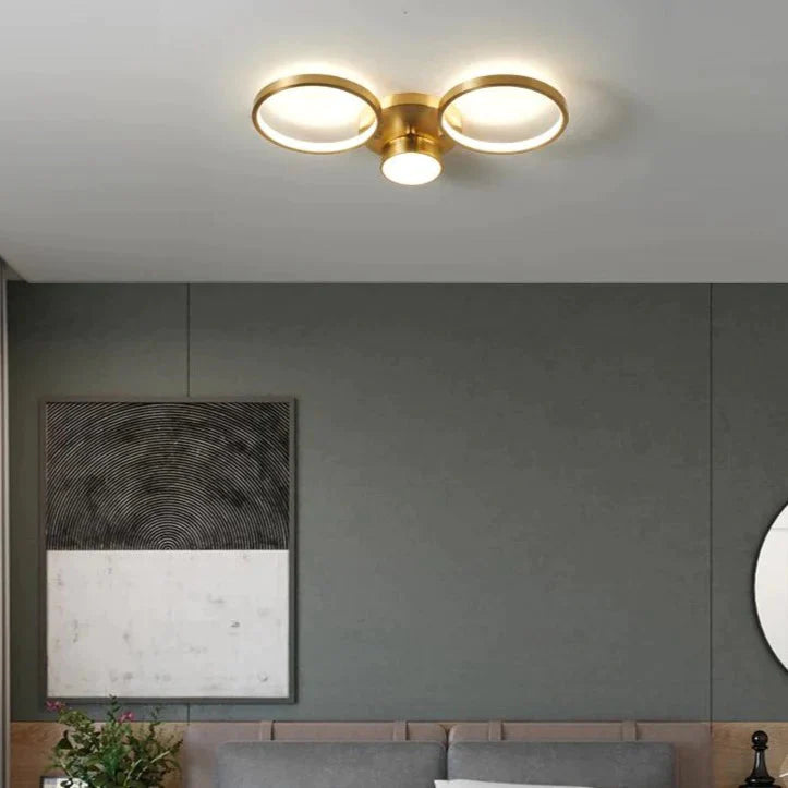 Lampe de chambre à coucher Jane en cuivre avec anneau et plafonnier à LED