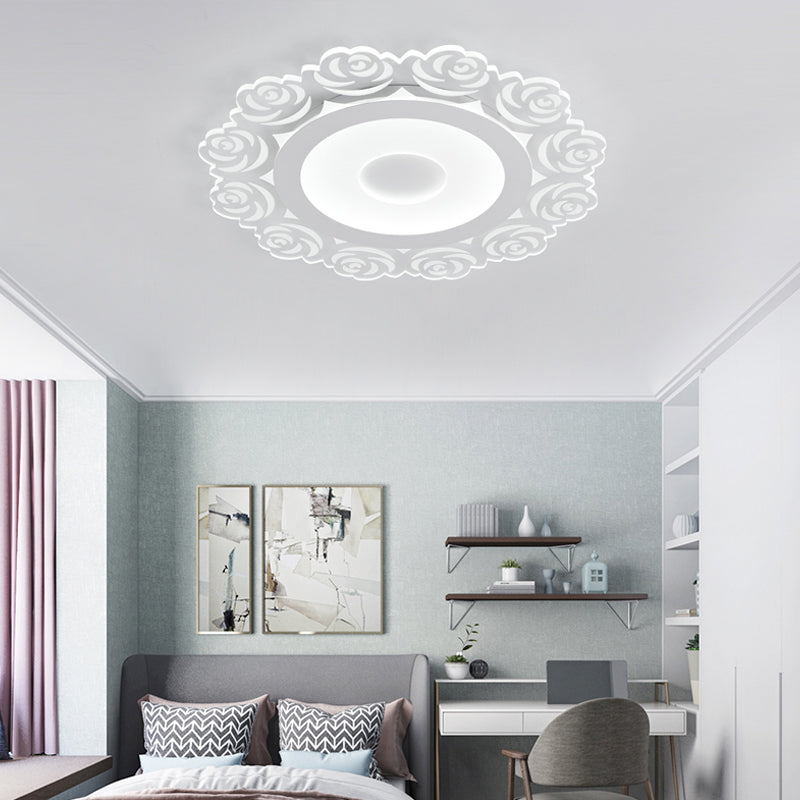 Modern Flower Pattern LED Ceiling Light in White - Circular Acrylic Flush Mount for Living Room (16"/19.5"/23.5" Diameter)