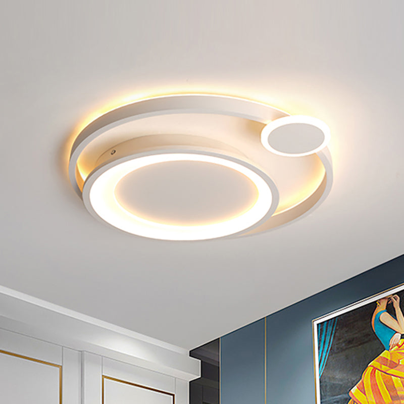 Nordic Metal Ceiling Mounted LED Flush Mount Light in Black/White with Wide Orbit Design - 15"/18"/21.5" Warm/White