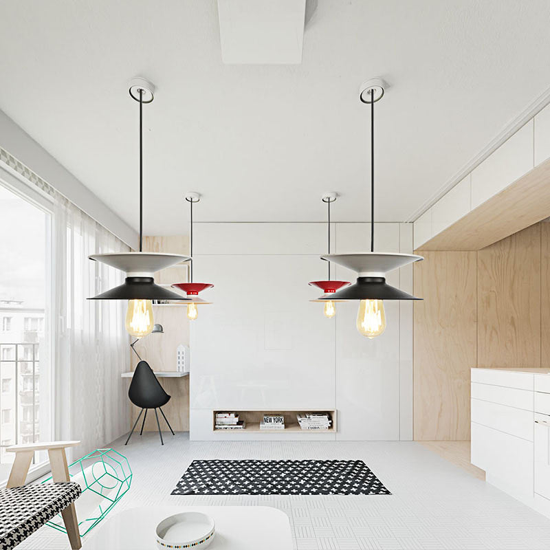 Plafonnier rétro à double cône en métal - Luminaire élégant à 1 lampe pour salle à manger en noir et blanc