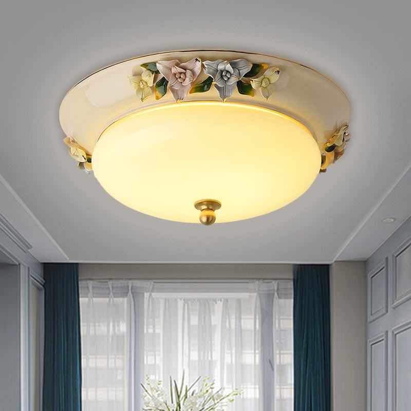 Plafonnier LED de style rétro : forme de bol de 12"/14", montage encastré en verre laiteux avec décor fleuri - Beige, lumière chaude/blanche
