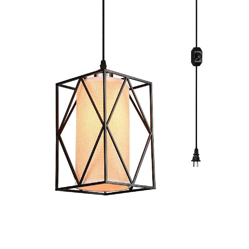 Plafonnier suspendu Farmhouse : cylindre noir avec verre/tissu transparent, à brancher pour le salon