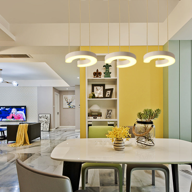 C-Shaped Hanging Led Pendant Lamp With Minimalist Metal Design In Warm/White Light