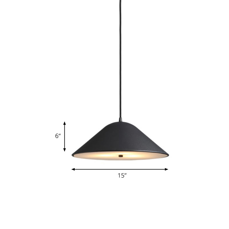 Suspension conique en métal moderne en noir mat, chrome poli et or rose pour salle à manger