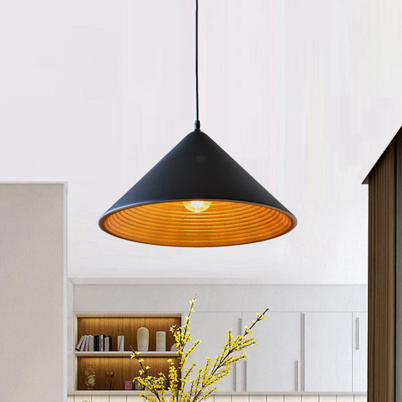 Plafonnier contemporain en métal avec abat-jour conique et ondulations dorées à l'intérieur - Nombreuses options - Suspension élégante pour salles à manger (noir/blanc)