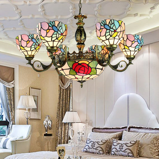 Lustre à 9 lampes en verre teinté de style Tiffany avec roses - Éclairage de chambre rouge et bleu