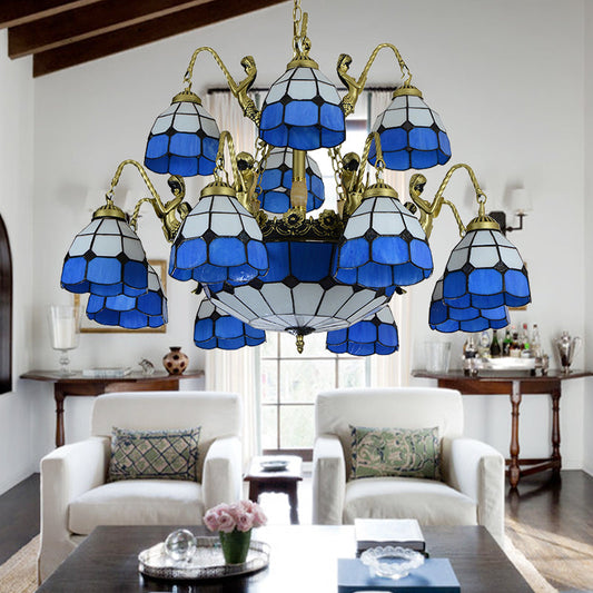 Lustre bleu de style Tiffany : plafonnier de salon à 15 lampes avec abat-jour en verre taillé en forme de dôme