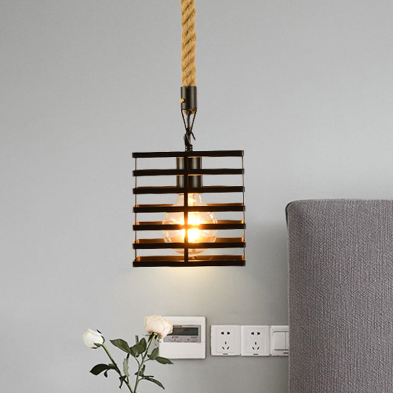 Suspension en métal et corde de style vintage avec cage en fil de fer noir et abat-jour cylindrique/carré