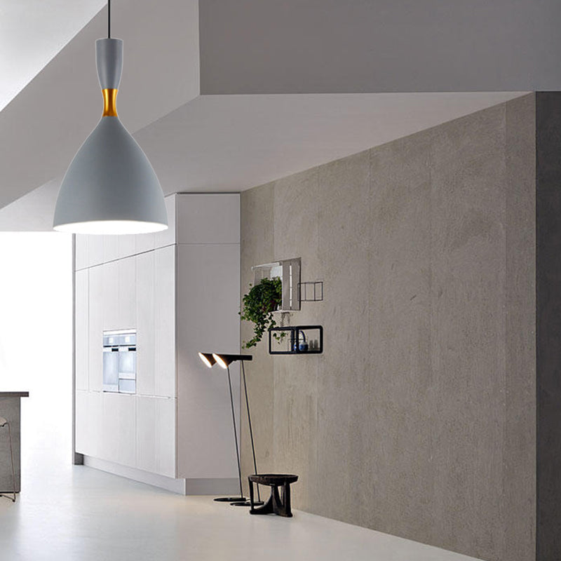 Lampe à suspension entonnoir contemporaine en aluminium - Convient pour une salle d'étude ou un café - 6,5/10 pouces de large, 1 lumière