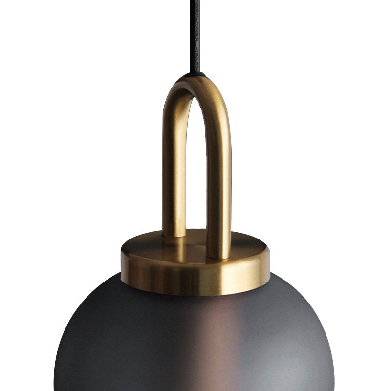 Suspension de salle à manger post-moderne avec abat-jour en verre transparent/fumé - 1 lampe, 5"/6" de large