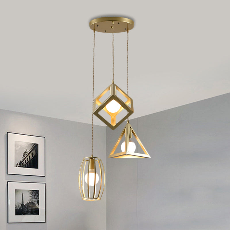Lampe suspendue de ferme en métal doré avec 3 lumières : lampe suspendue de salon élégante