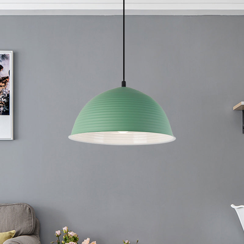 Lampe suspendue industrielle grise/jaune avec abat-jour en forme de dôme côtelé - 1 lampe, 12"/16" de large - Plafonnier d'intérieur en métal