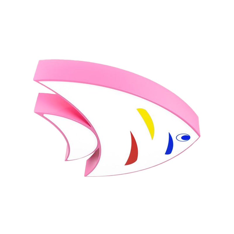 Underwater Adventure LED Flush Mount Lamp - Colorful Acrylic Tropical Fish Design for Children's Room Ceiling