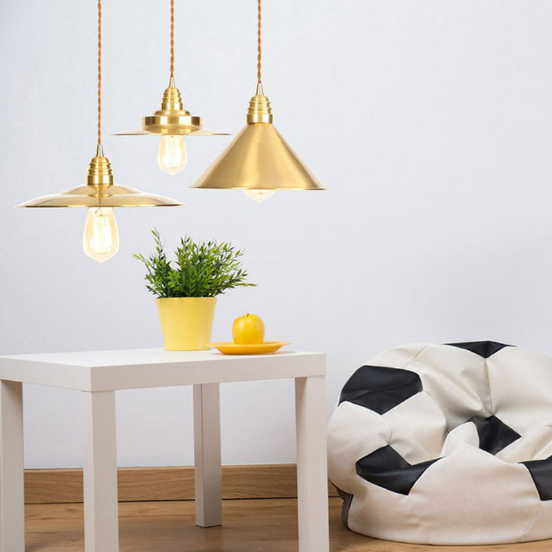 Lampe à suspension en fer doré vieilli avec abat-jour plat/bol/cône à une ampoule