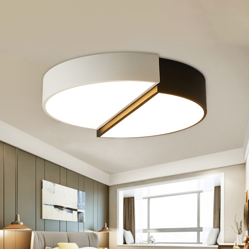 Minimalist Split Round Led Ceiling Lamp - 15/19 Wide Black & White / 15