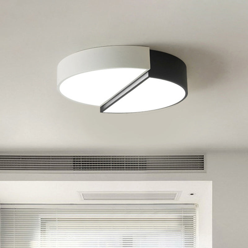 Minimalist Split Round LED Ceiling Lamp - 15"/19" Wide - Black & White