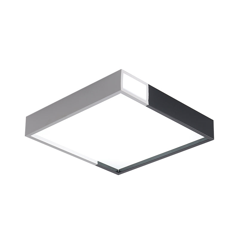 Plafonnier LED minimaliste au design noir et blanc avec plusieurs formes et options de lumière chaude/blanche
