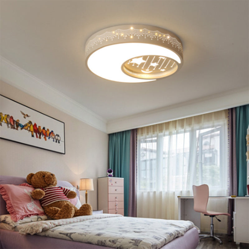 Romantic LED Moon and Star Flush Ceiling Light for Boys' Bedroom in White
