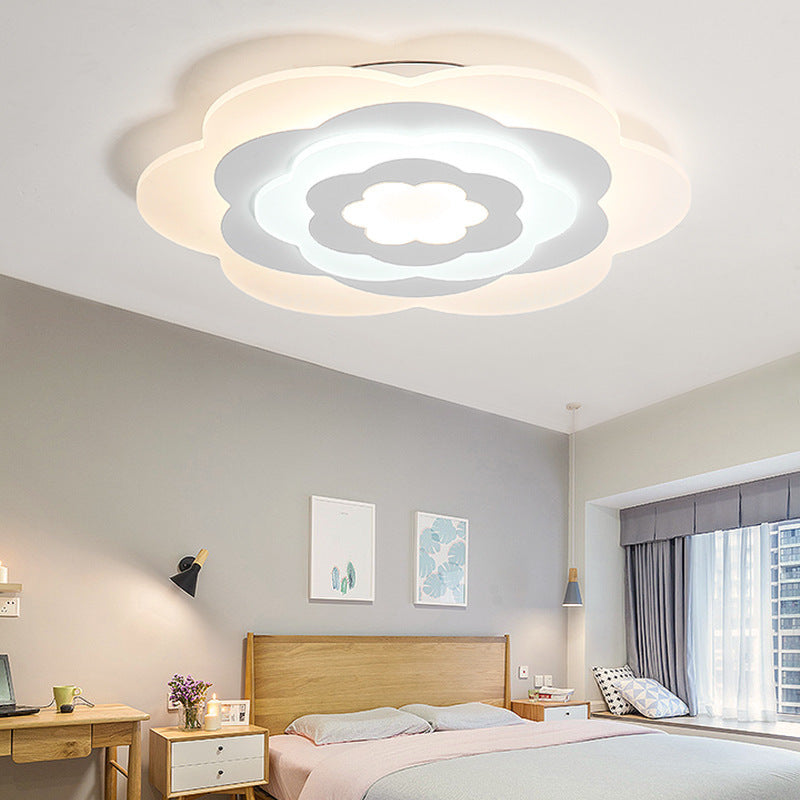 Plafonnier LED en acrylique à fleurs blanches pour chambre de fille - Plafonnier contemporain