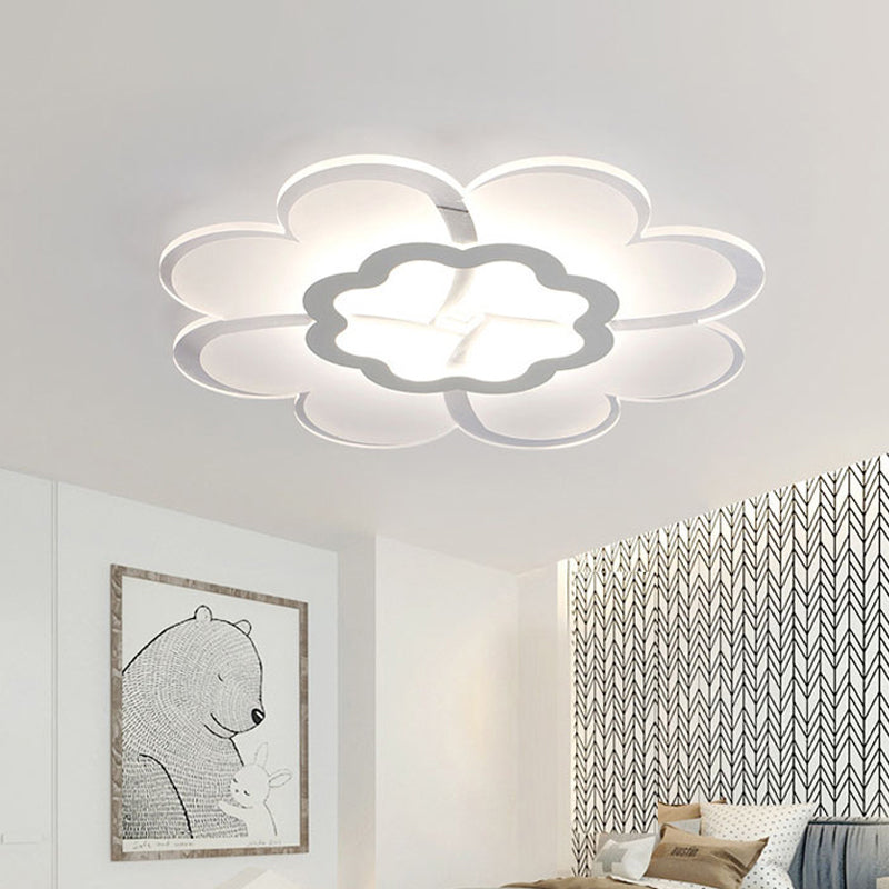 Ultrathin Flower Flushmount Led Ceiling Light - Minimalistic And Stylish For Bedroom Available In