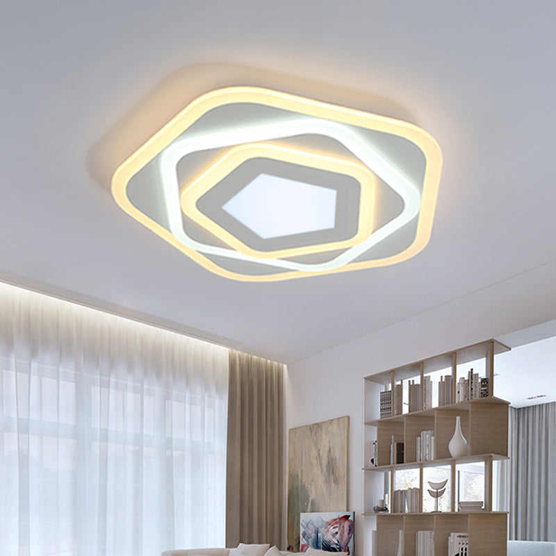 Plafonnier LED contemporain à LED en forme de pentagone à plusieurs niveaux blanc - Lampe de plafond à lumière chaude/blanche, largeur 8"/19,5"