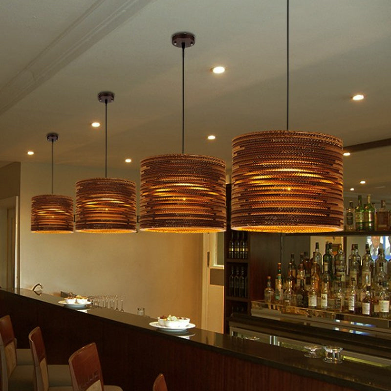 Suspension rustique de style bistrot marron avec abat-jour en papier ondulé géométrique/cylindrique/ventre