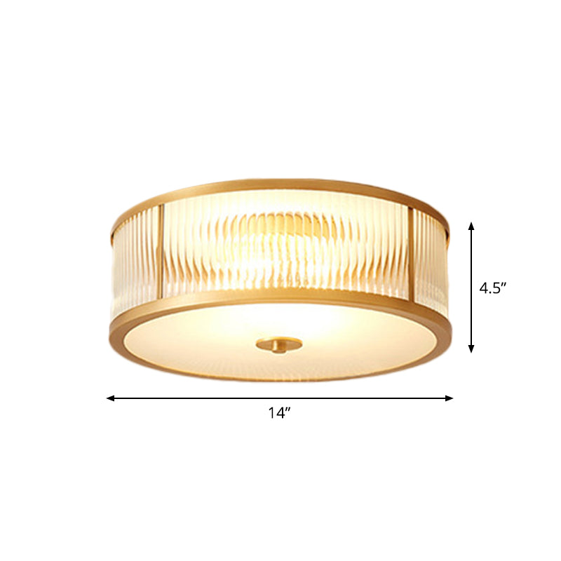 Plafonnier vintage en verre dépoli festonné avec finition en laiton - 3 lumières pour plafond de chambre