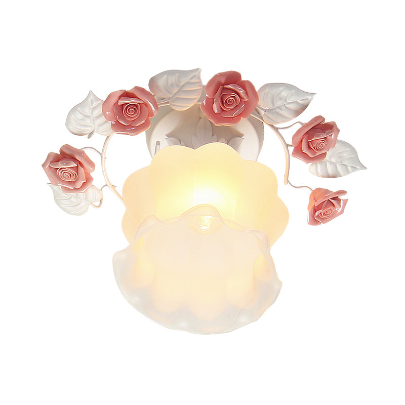 Plafonnier semi-encastré en verre à volants de style pastoral en rose/blanc/bleu - Parfait pour le plafond de la salle à manger