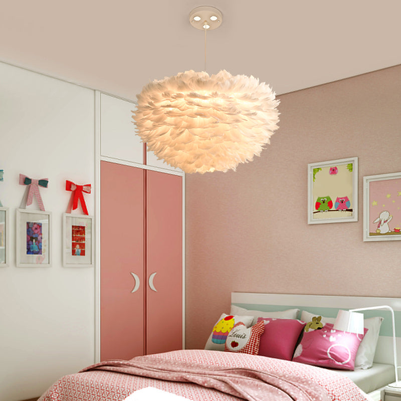 Lustre suspendu à 5 lumières en forme de tambour en plumes nordique avec décoration d'oiseau - Blanc, largeur 16"/23,5"/31,5"