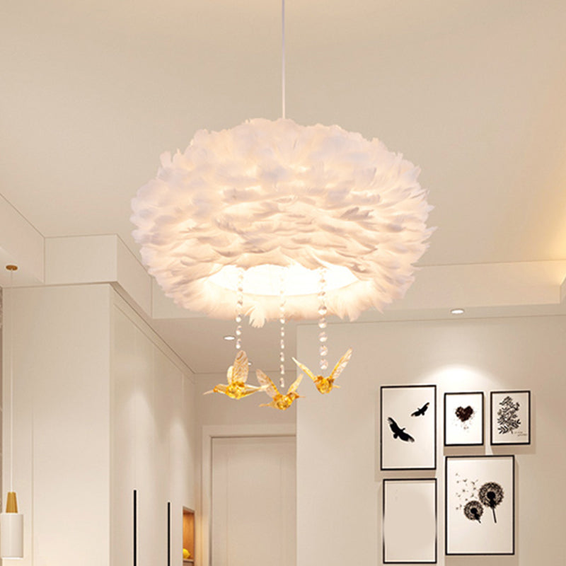Lustre suspendu à 5 lumières en forme de tambour en plumes nordique avec décoration d'oiseau - Blanc, largeur 16"/23,5"/31,5"