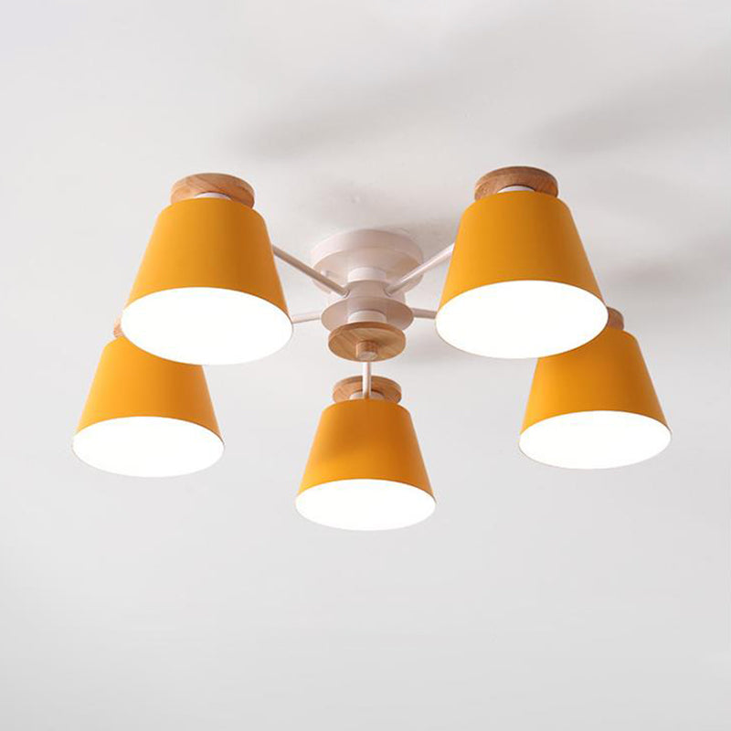 Luminaire semi-encastré : éclairage de plafond moderne en métal et bois pour le salon